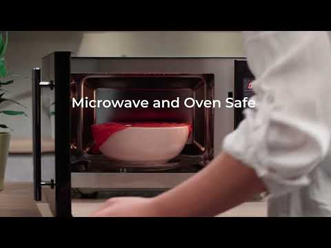 DeliOne Flex'n Fresh Stretch Lids - Microwave and oven safe video